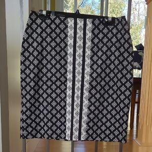 Cute Black and White Geometric Pencil Skirt